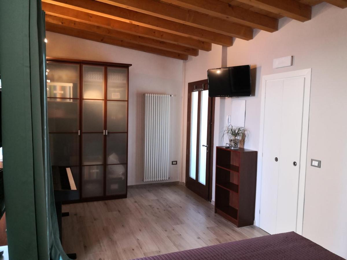 Note Di Lago Manerba del Garda Εξωτερικό φωτογραφία